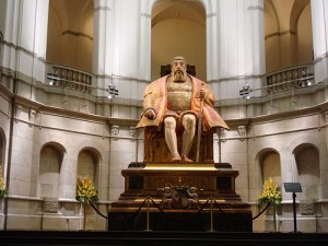 2495332341_2ddbc05bc6