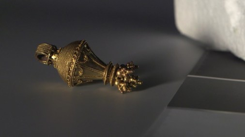 gold-pendant-roman-times-norway