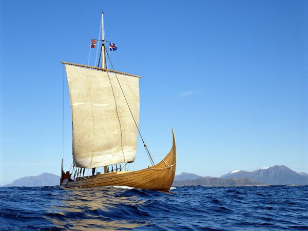 gaia-replica-viking-ship-norway_11914_600x450-copy
